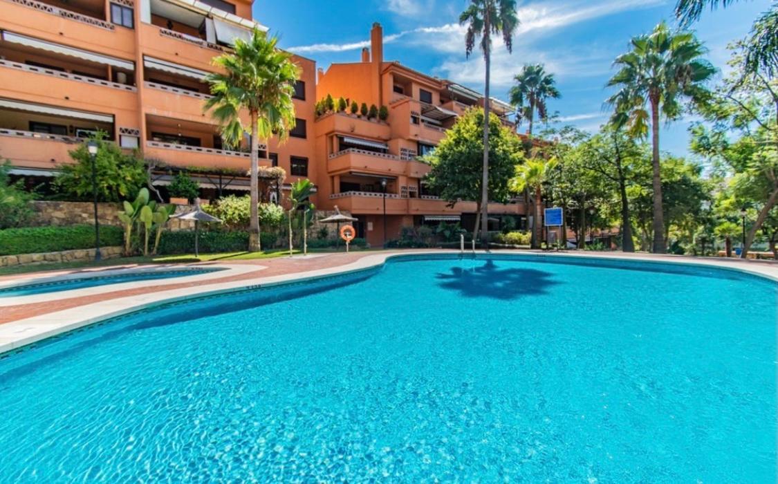 Apartamento Milla De Oro Marbella Exterior foto
